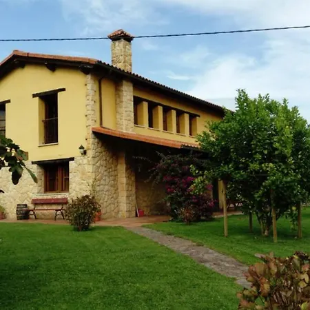 Holiday home Casa De Aldea La Llosa