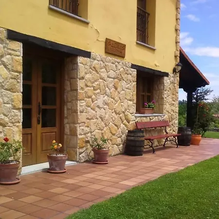 Casa De Aldea La Llosa Holiday home