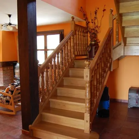 Casa De Aldea La Llosa * Noriega