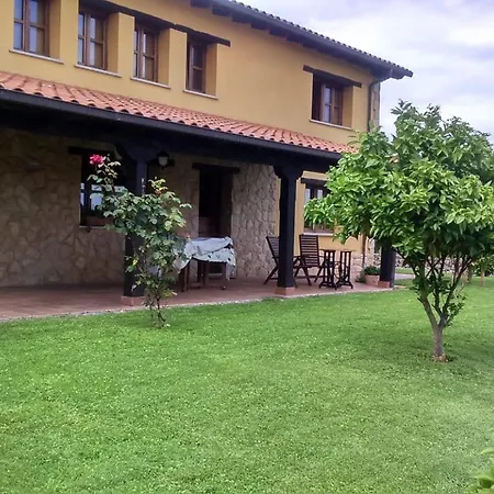 Casa De Aldea La Llosa *