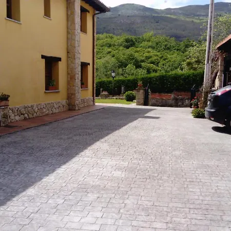 Casa De Aldea La Llosa *
